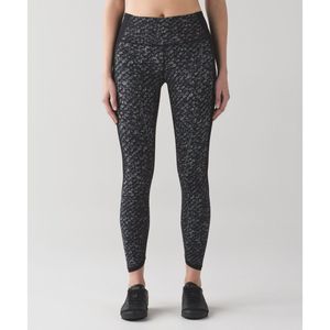 Lululemon Featherlight Tight 7/8 Legging High Rise Mesh Sheer Black SZ 2‎ W5AHIS